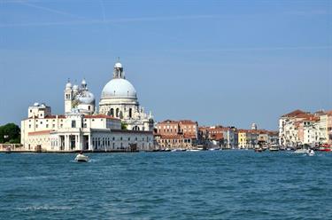 We explore Venice, DSE_7940_b_H490
